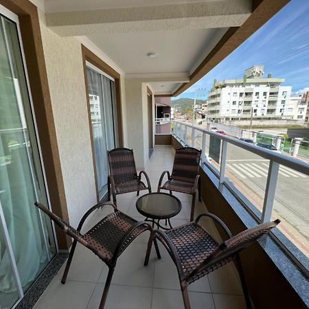 Apartamento Praia De Bombas Bombinhas Extérieur photo